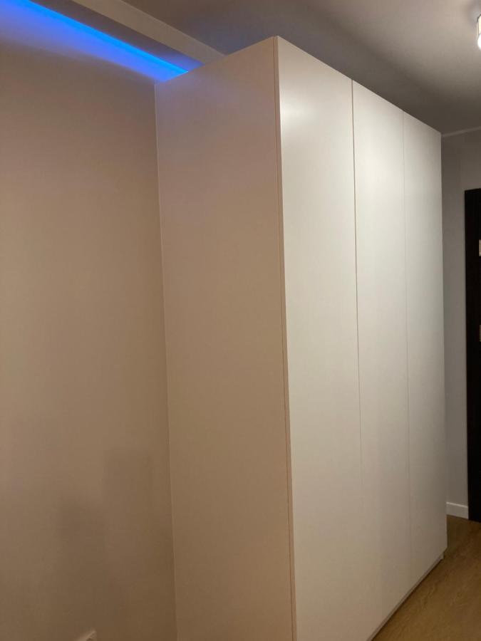 Yellow Stone Apartment ชเตชชิน ภายนอก รูปภาพ