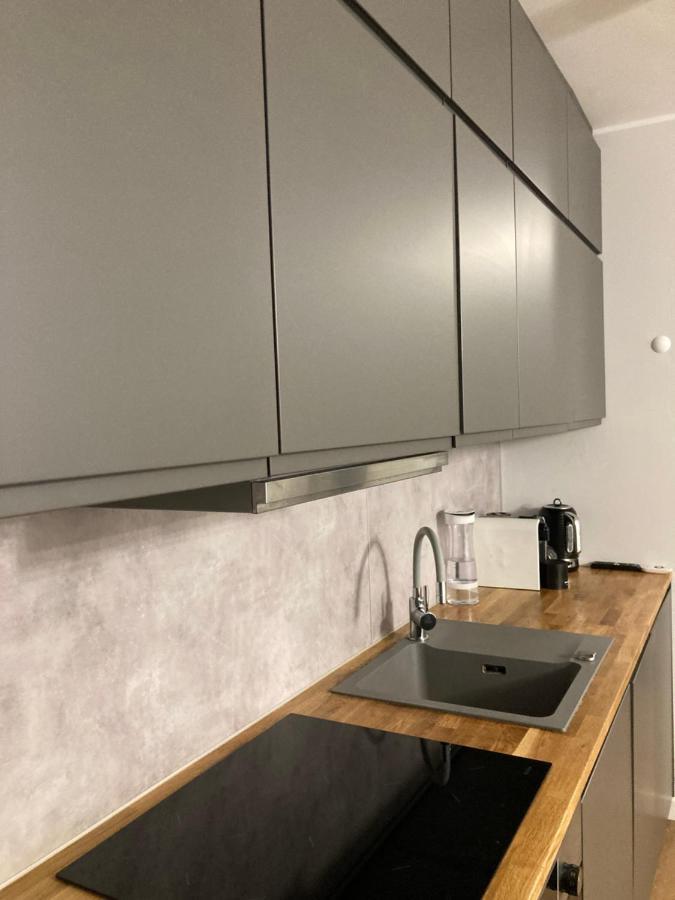 Yellow Stone Apartment ชเตชชิน ภายนอก รูปภาพ